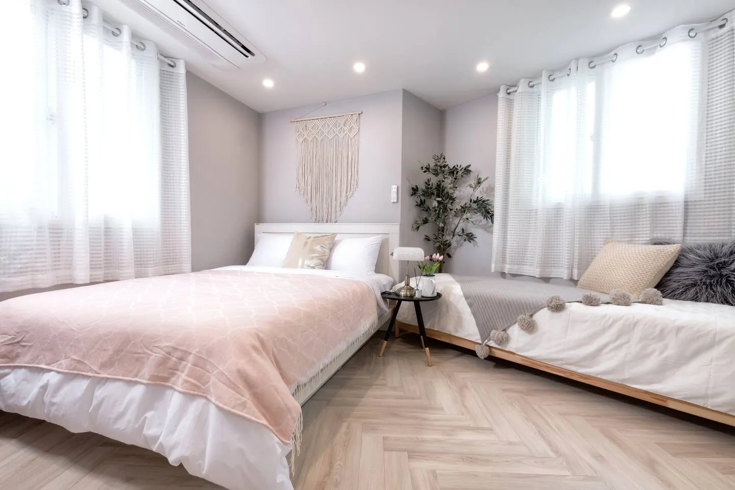 Casamia Hongdae